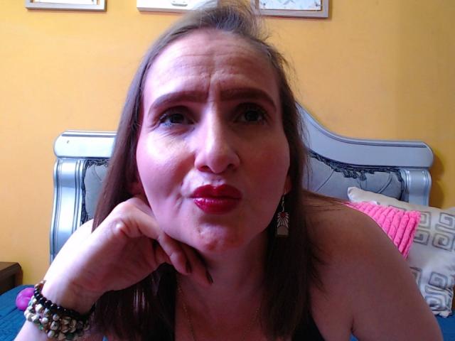 RubiAnderson - Live sexe cam - 28637219