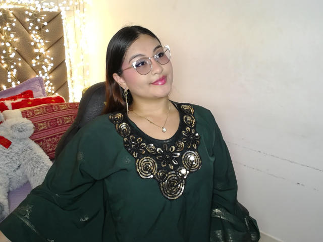 HelueJamil - Live sex cam - 28641167