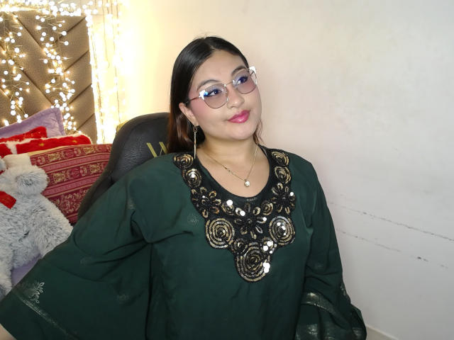 HelueJamil - Live sex cam - 28641170