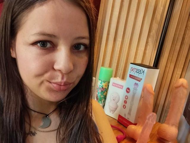 GraceRedMiller - сексуальная веб-камера в реальном времени - 28641194