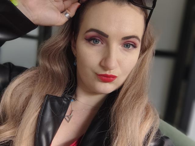 GoddessMonicaAngels - Live sex cam - 28642637