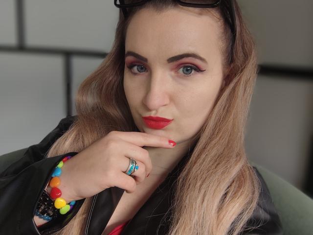 GoddessMonicaAngels - Live sex cam - 28642664