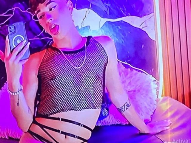 BriggitteLove - Live sexe cam - 28644281