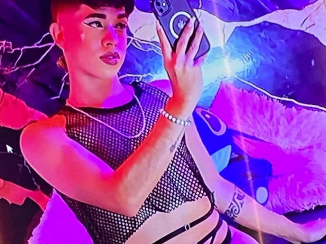 BriggitteLove - Live sexe cam - 28644293