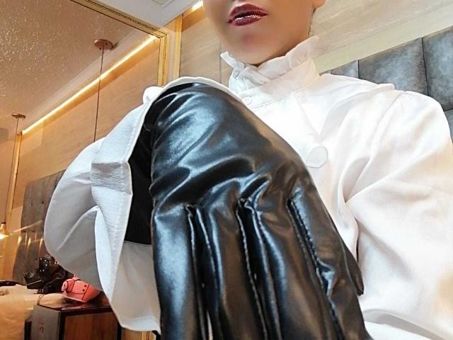 BarbaraLeythonn - Live porn &amp; sex cam - 28648604