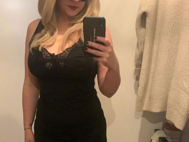 Elisa92-hot - Live sex cam - 28649918