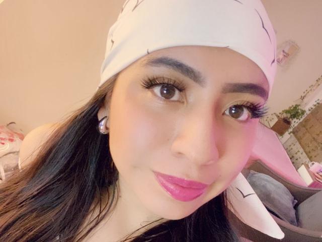 ZoeRedds - Live sex cam - 28653080