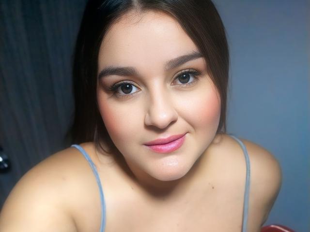 TessieMira - Live sex cam - 28653440