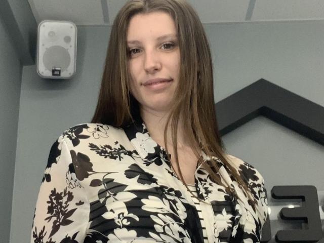 LilianaShine - Live porn &amp; sex cam - 28654016