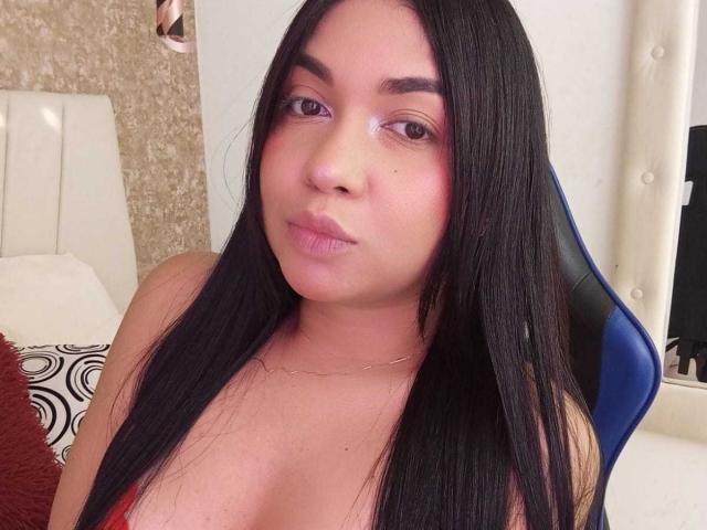 AliceSmity - Live sex cam - 28654412