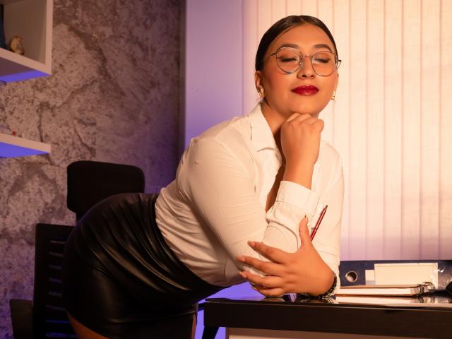 CatalinaRivero - Live sex cam - 28656011