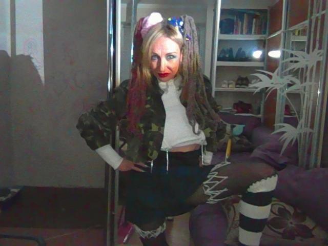 LilaniLoverX - Live sexe cam - 28656380