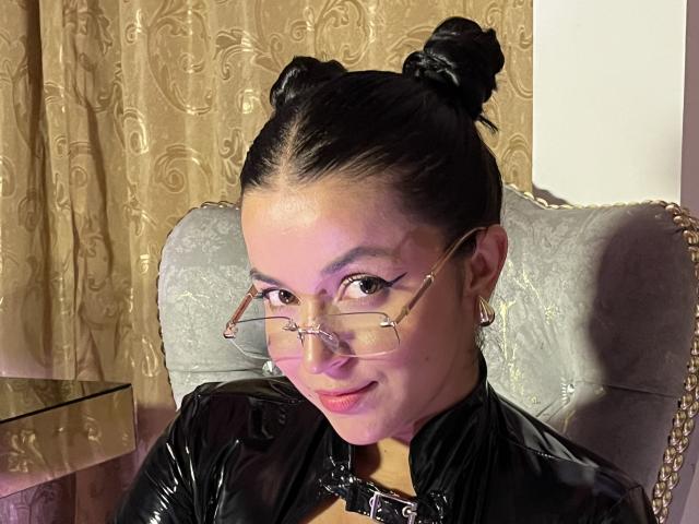 HikariChloe - Live sexe cam - 28656836