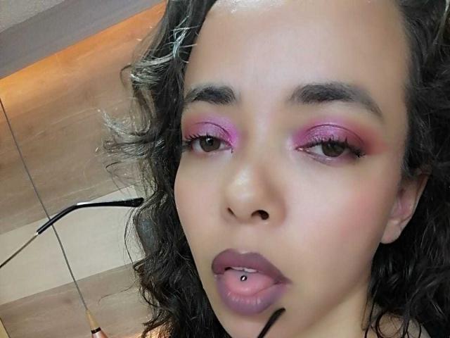 BarbaraLeythonn - Live porn &amp; sex cam - 28661282