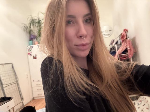 CharlotteDream - Sexe cam en vivo - 28661645