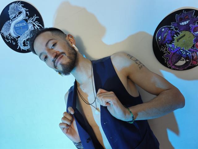 AngelDamianArt - Live Sex Cam - 28665185