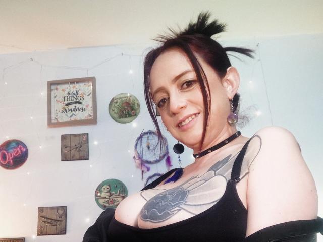 CatalinaMonyque - Live porn &amp; sex cam - 28667111