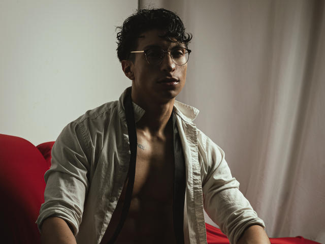 ApoloCrus - Live sex cam - 28667357
