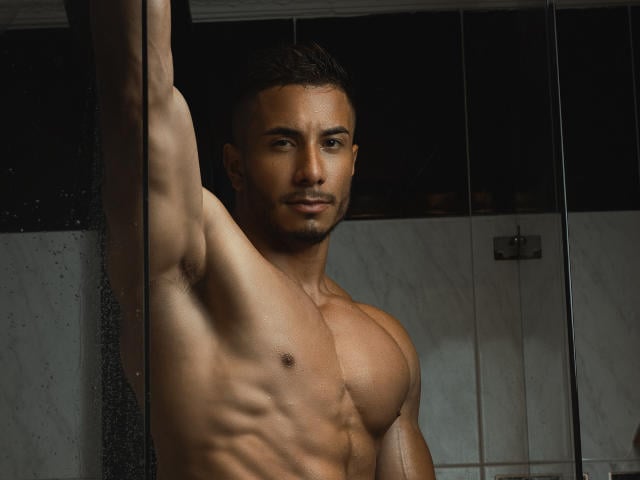 ZaneMaverick - Live porn &amp; sex cam - 28667609