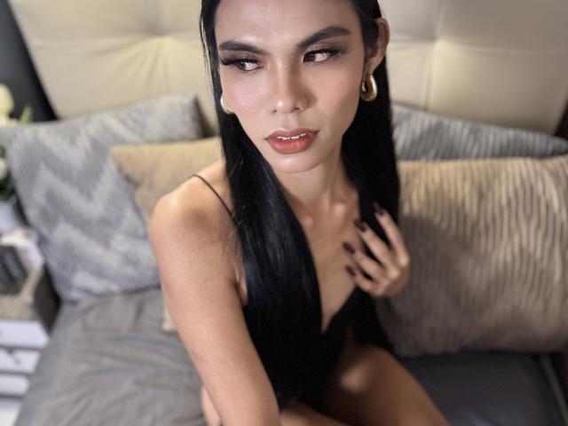 CassandraWise - Live porn &amp; sex cam - 28669205