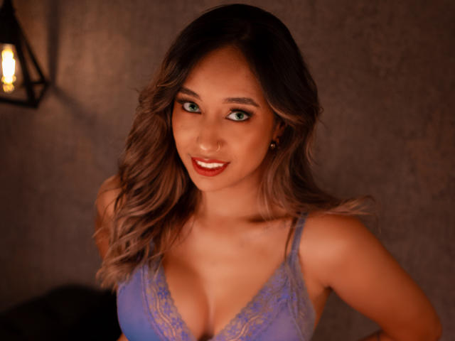 DianaHopson - Live porn &amp; sex cam - 28669661