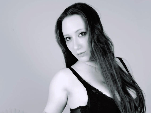 LaviniaJolie-hot - Sexe cam en vivo - 28672469