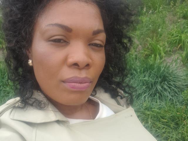 ImaniJohnson - Live sex cam - 28672538