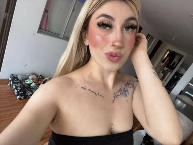 SammyViolet - сексуальная веб-камера в реальном времени - 28672655