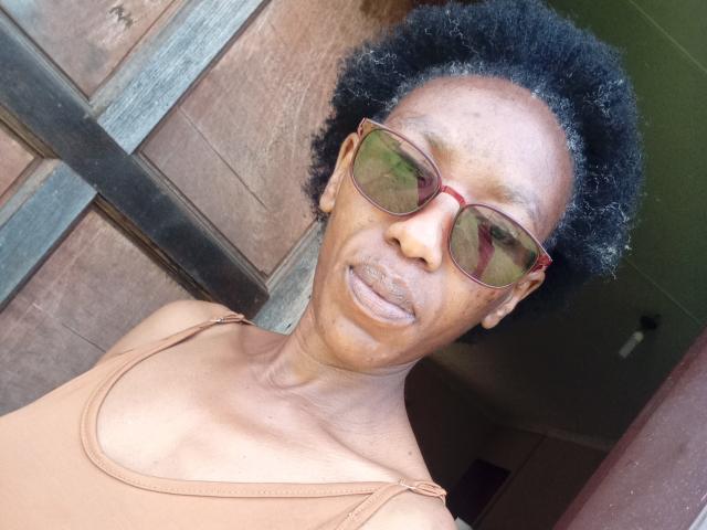 LindaTave - Live sex cam - 28674191