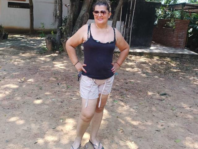 AdrianaPrettie - Live porn &amp; sex cam - 28674614