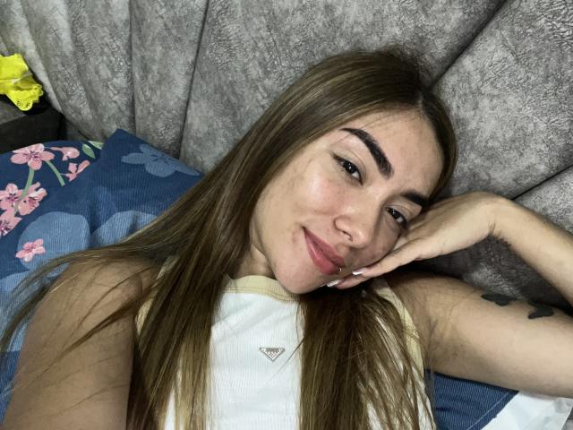 SharonKlart - Live porn &amp; sex cam - 28674842