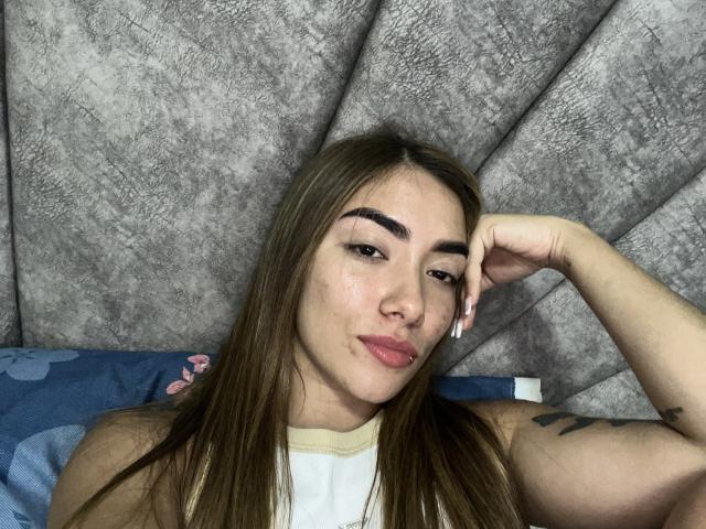 SharonKlart - Live porn &amp; sex cam - 28674857