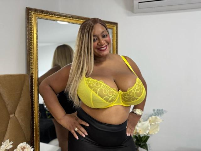 NahomiAnders - Live porn &amp; sex cam - 28675673