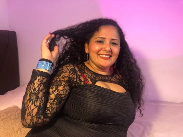 GenesisMontenegro - Sexe cam en vivo - 28680875