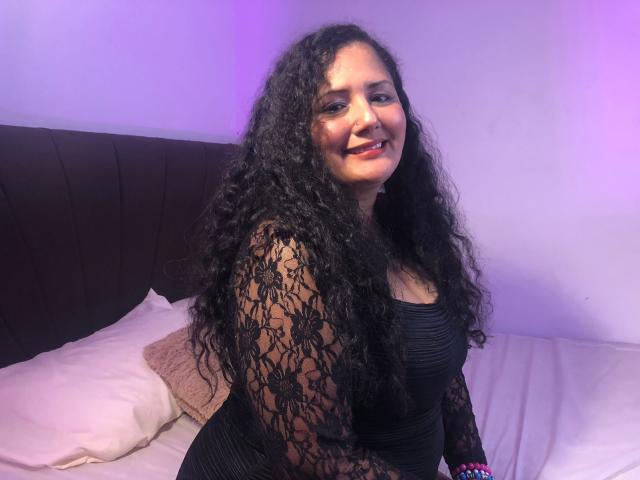 GenesisMontenegro - Live porn &amp; sex cam - 28680878