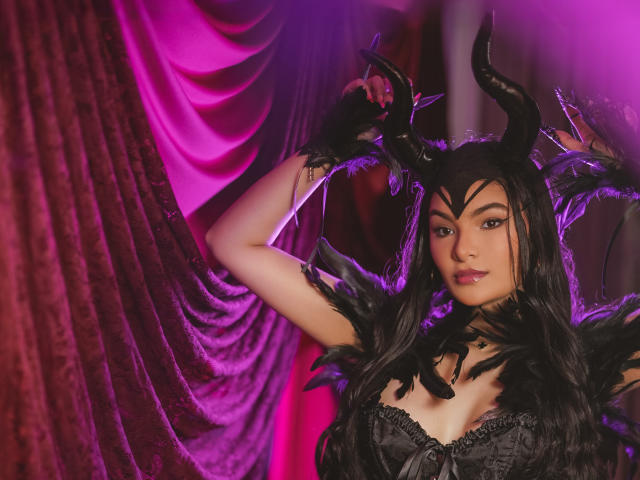 LunaAspen - Live sex cam - 28684112