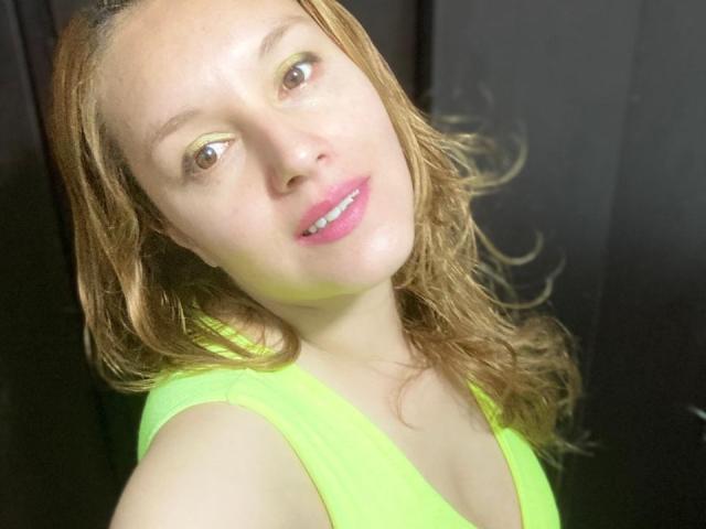 ChloeJewel - сексуальная веб-камера в реальном времени - 28685930