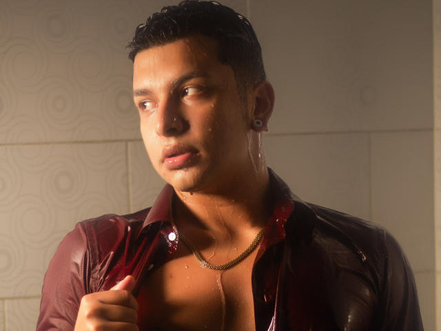 MasterConnor - Live sexe cam - 28691039