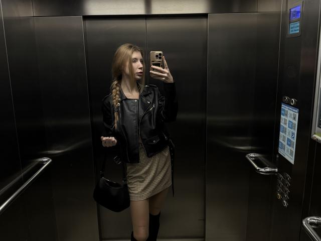 CharlotteDream - Live sex cam - 28691297