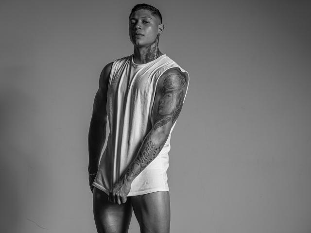 DiagoRockfield - Live sex cam - 28692989
