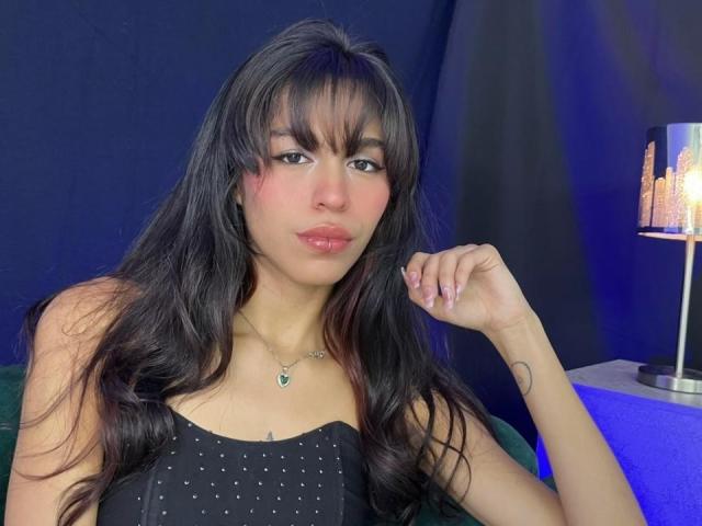 SoffiaCollins - Live sex cam - 28695308