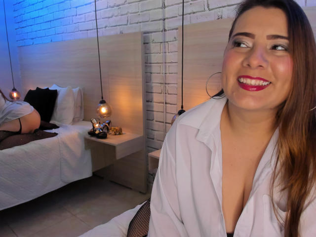 VedaJhonson - Live porn &amp; sex cam - 28695644