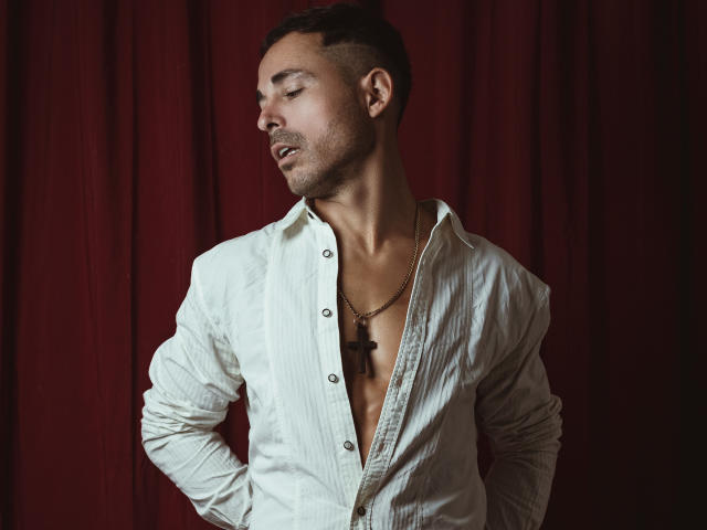 AdamsSanz - Live sex cam - 28696841