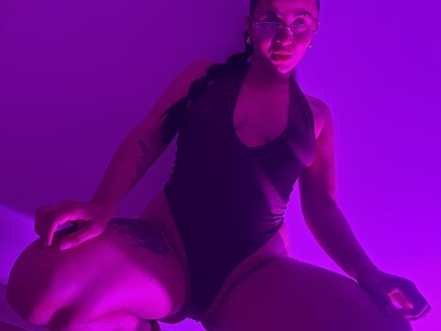 HikariChloe - Live sexe cam - 28697648