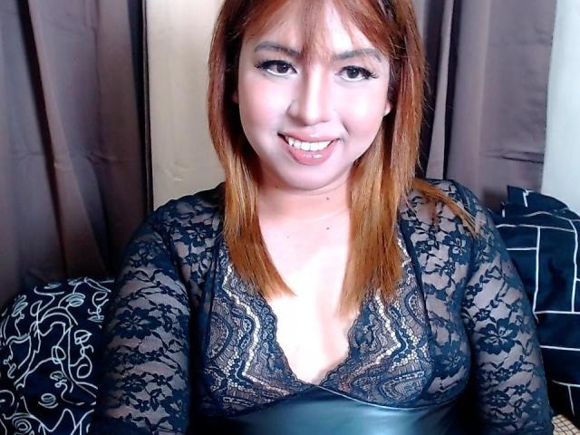 MassiveMichaela - Live porn &amp; sex cam - 28699811