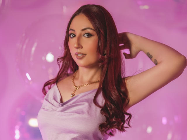 EmiilyWatson - Live sex cam - 28703567