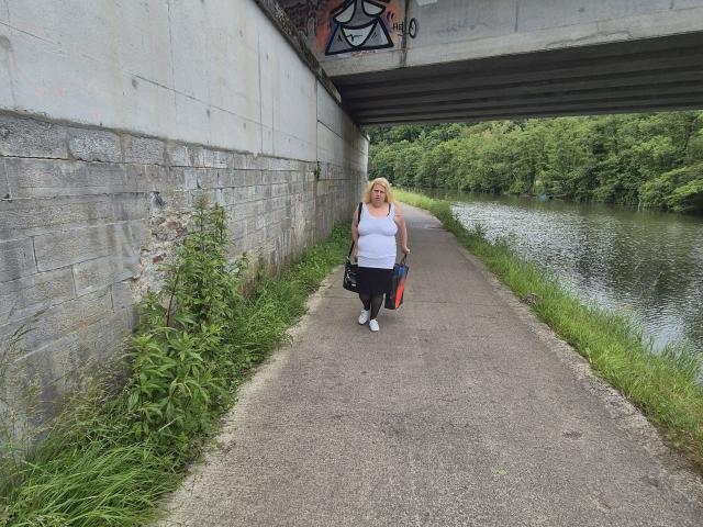 StephanieLeo69 - Live sex cam - 28703588