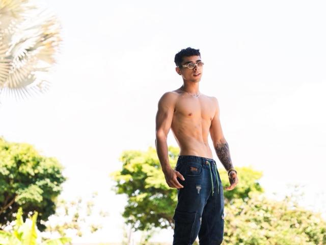 AlexZT - Sexe cam en vivo - 28706159