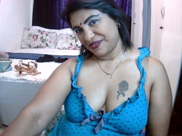 Aadhya - Live porn &amp; sex cam - 28711235