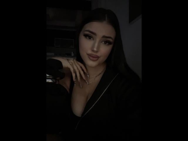 MiaHaveFun - Live sex cam - 28711484